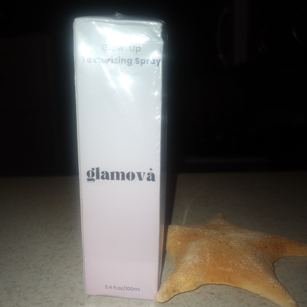 Glamovā Gkow Up Texturizing Spray 3.4 Oz New Sealed.